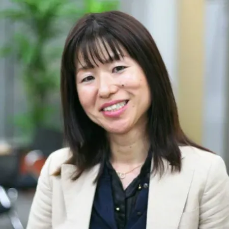 Headshot of Rika Shimazu